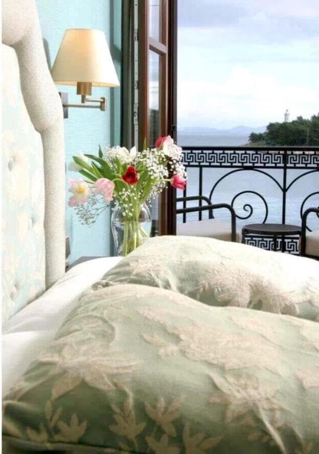 La Boheme Hotel Gythio Bagian luar foto