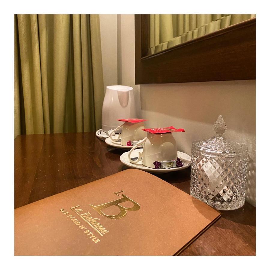 La Boheme Hotel Gythio Bagian luar foto